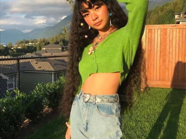 OUTFITS RETRO AESTHETIC